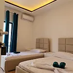 Lazri 3* Shëngjin