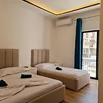 Affittacamere Lazri 3*