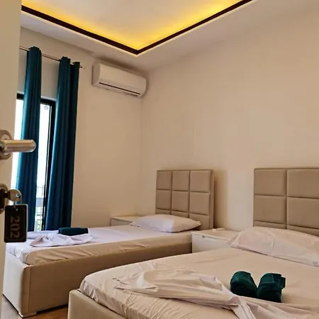 Lazri * Shëngjin